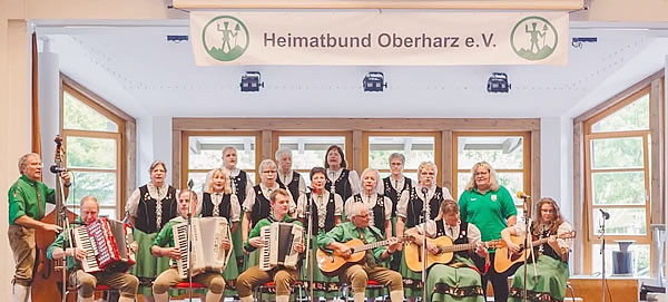 Die Oberharzer Bergs&auml;nger lassen sch&ouml;n gr&uuml;&szlig;en